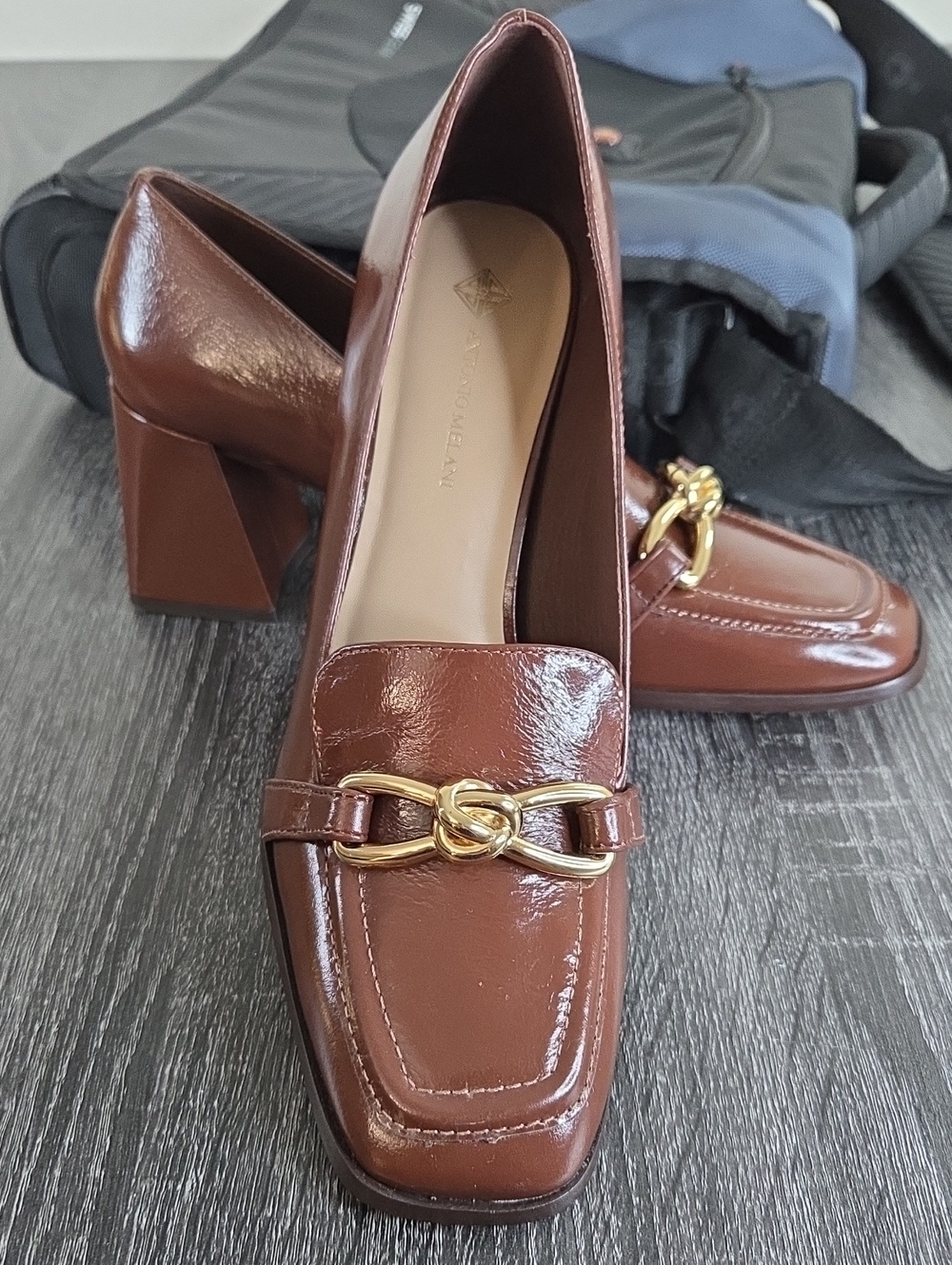 ANTONIO MELANI 9.5M Brown Patent Leather Loafer Block Heel Gold Link NWT $139